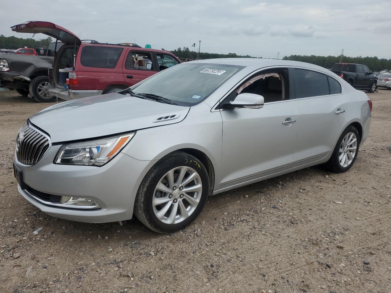 Buick Lacrosse 2016
