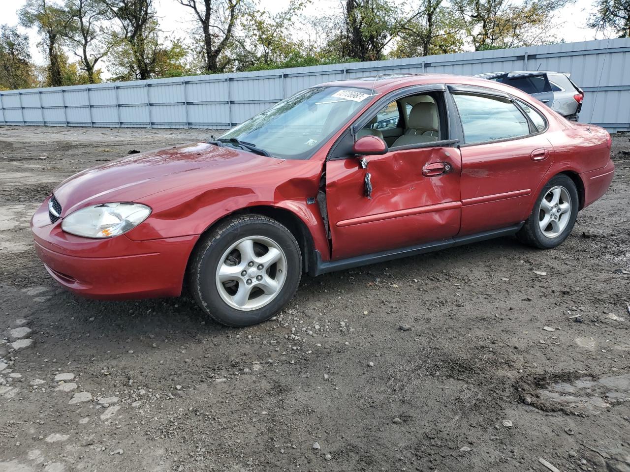 Ford Taurus 2000