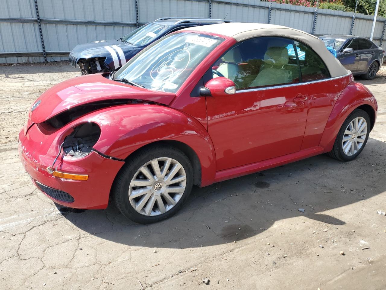 Volkswagen New beetle 2010