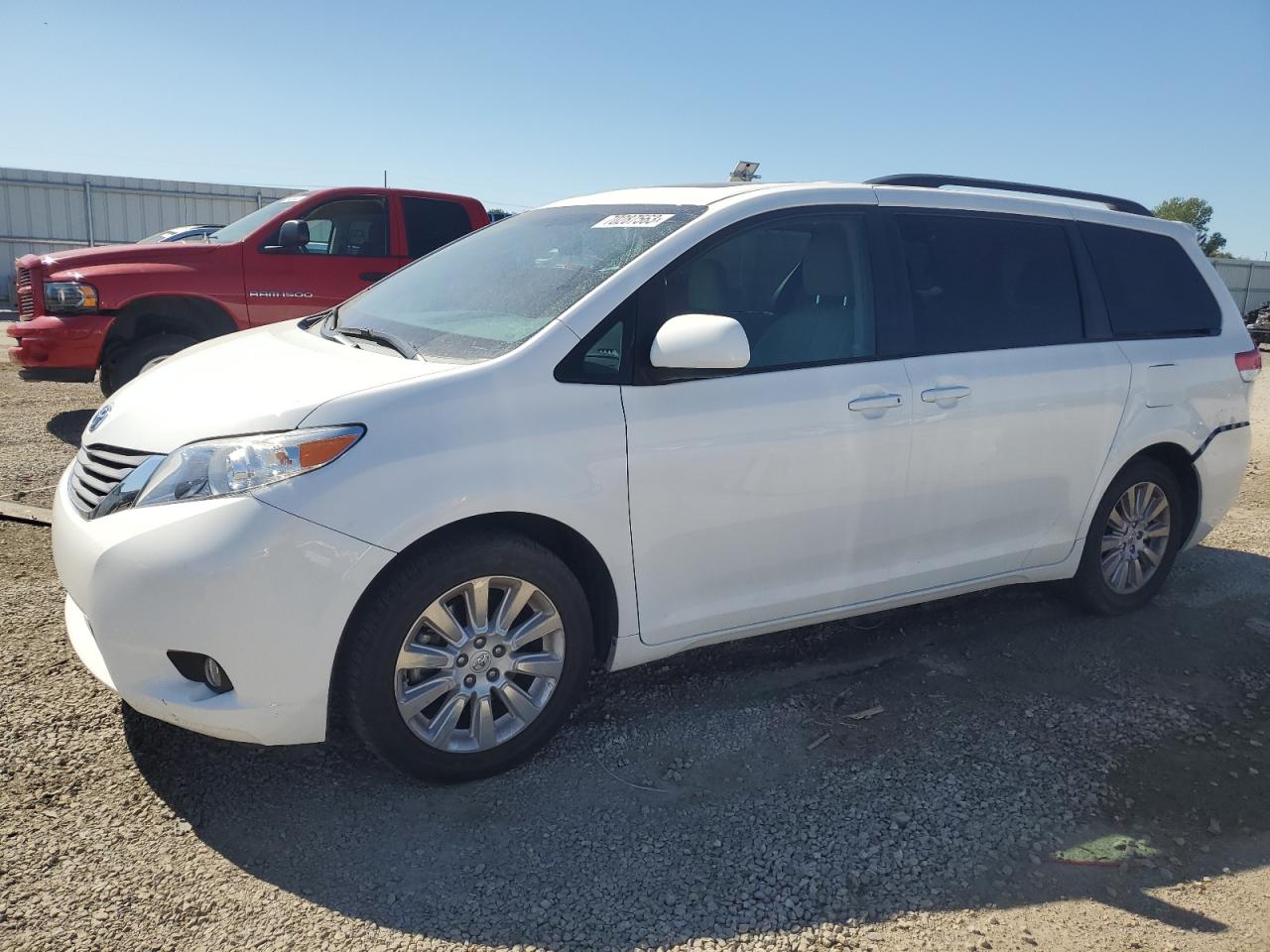 Toyota Sienna 2012