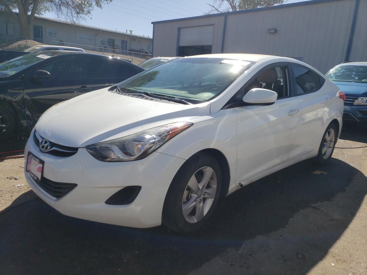 Hyundai Elantra 2013
