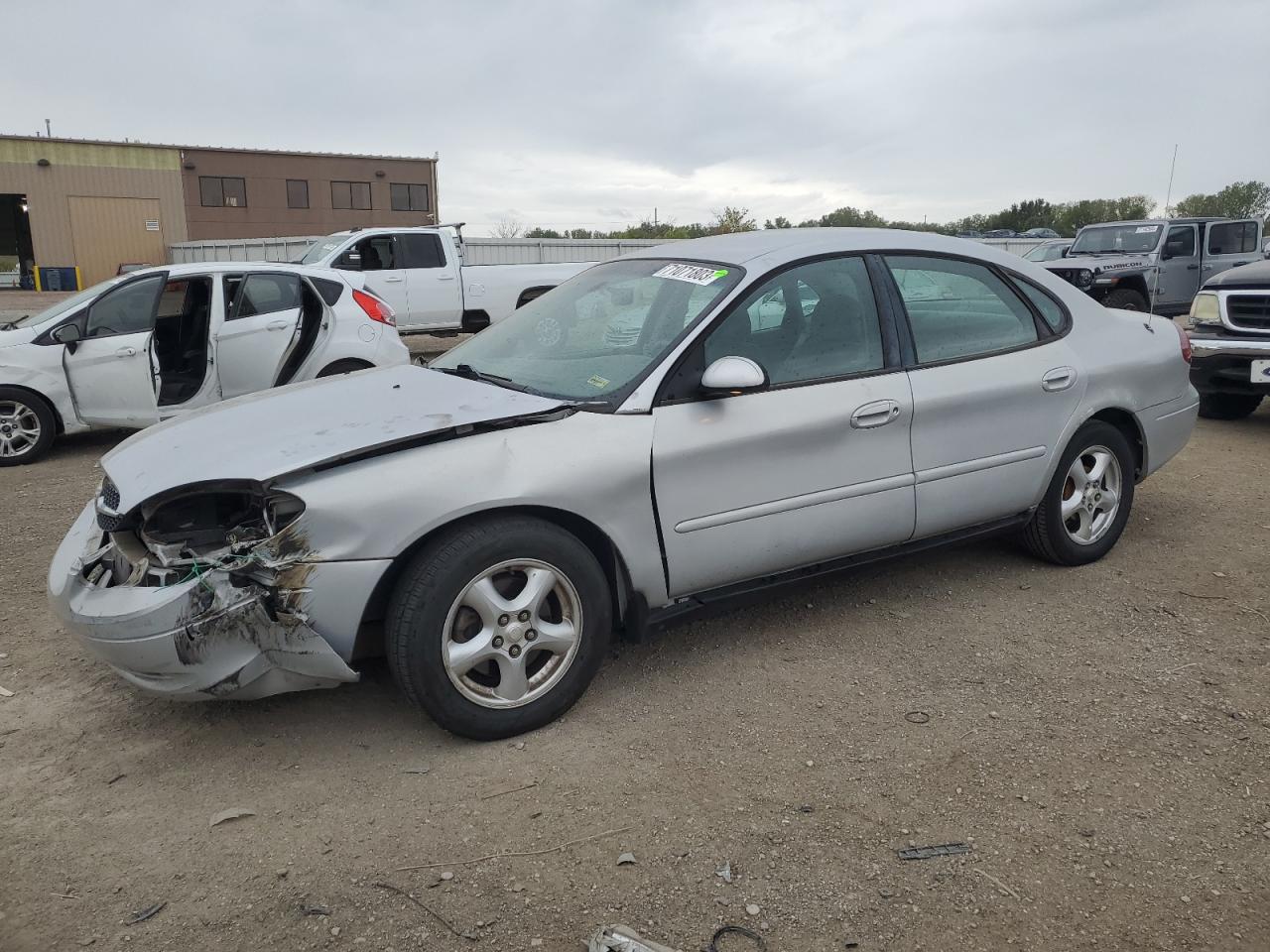 Ford Taurus 2002