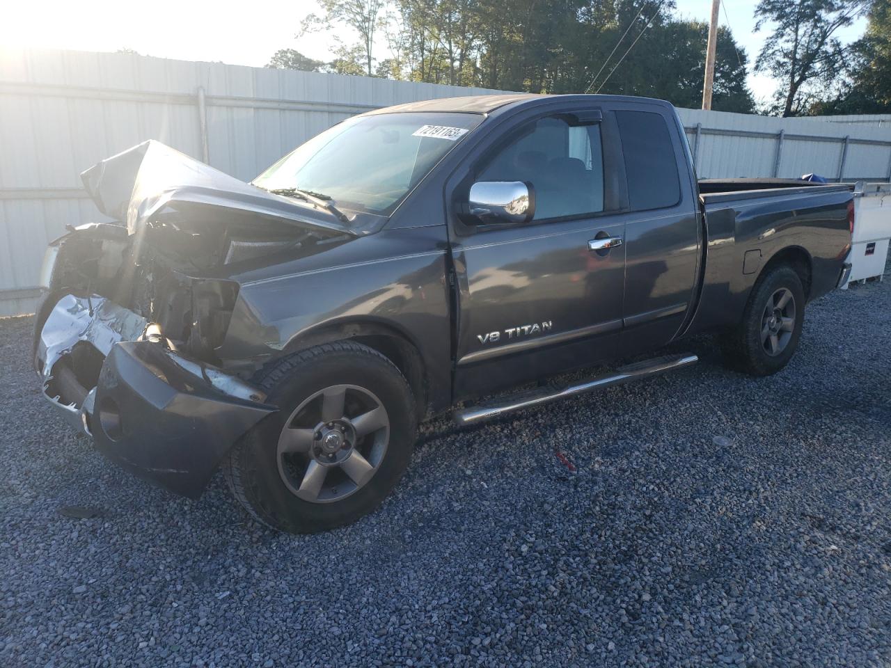 Nissan Titan 2005