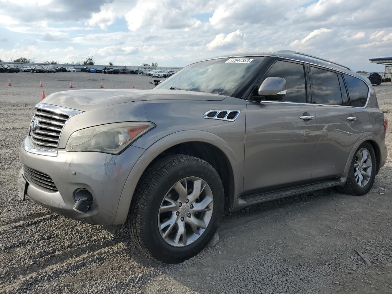 Infiniti Qx56 2011