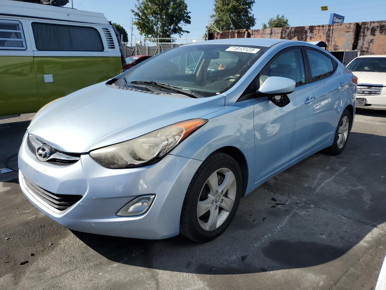 Hyundai Elantra 2012
