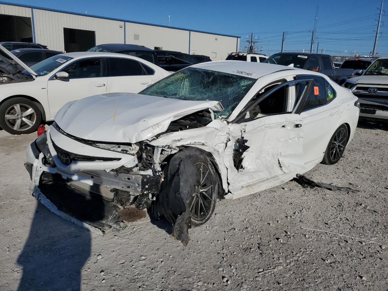 Toyota Camry 2022