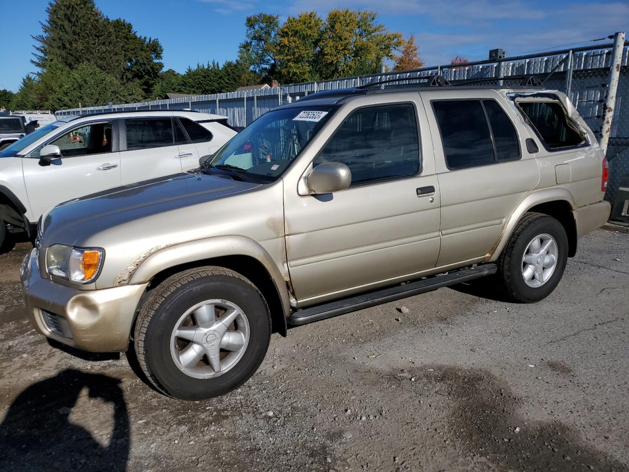 Nissan Pathfinder 2001