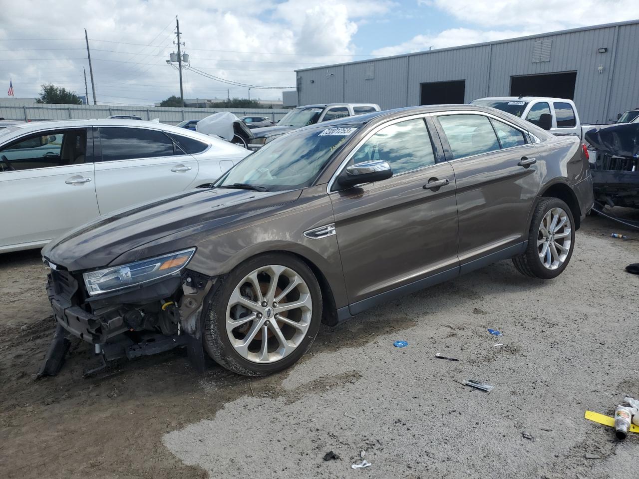 Ford Taurus 2015