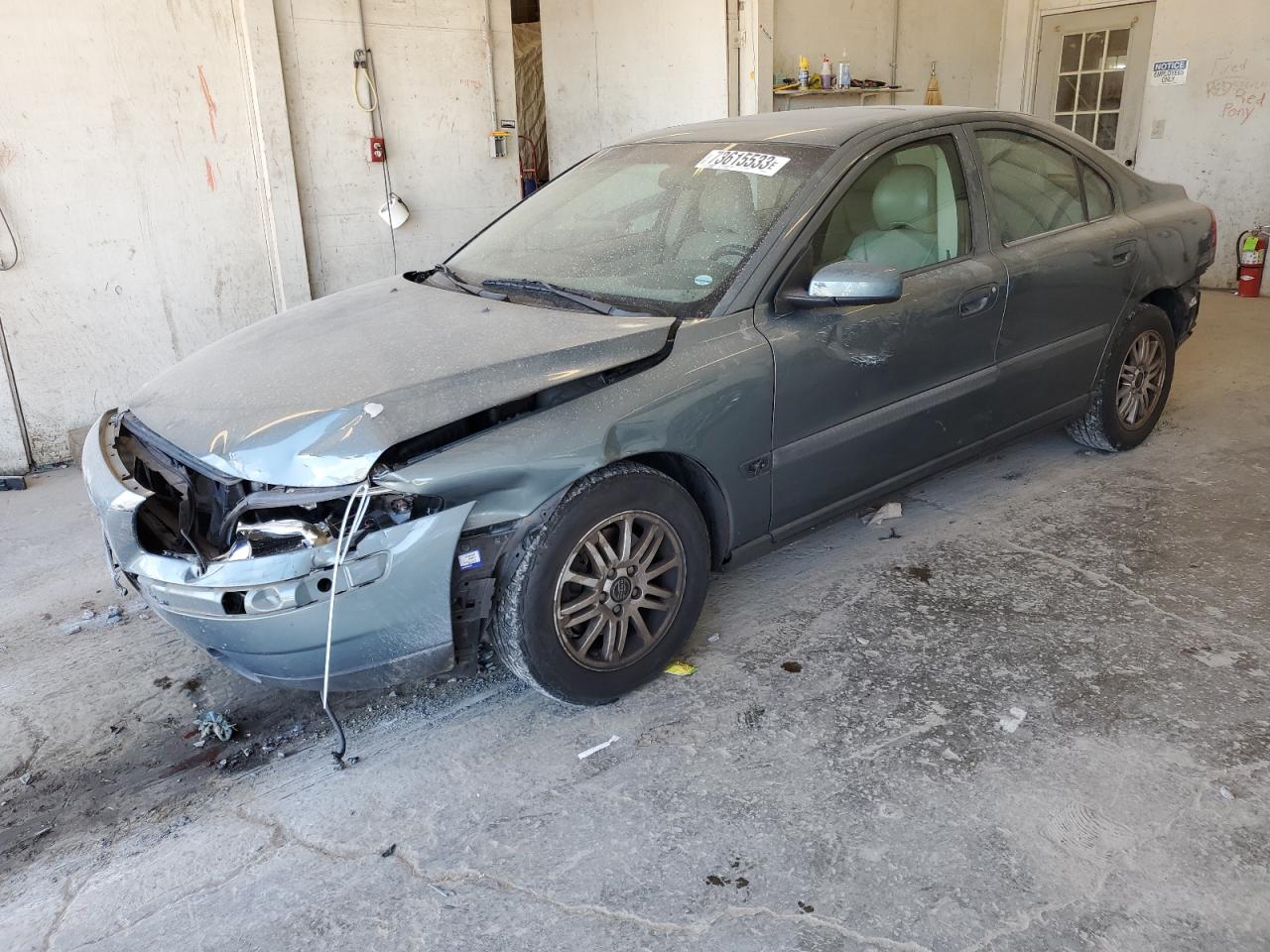 Volvo S60 2004