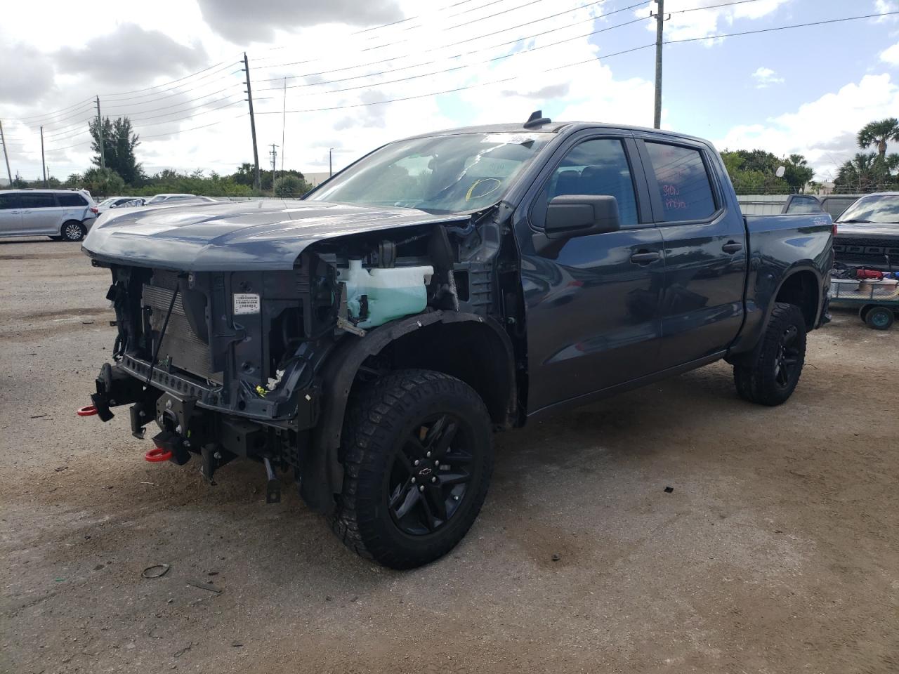 Chevrolet Silverado 2021