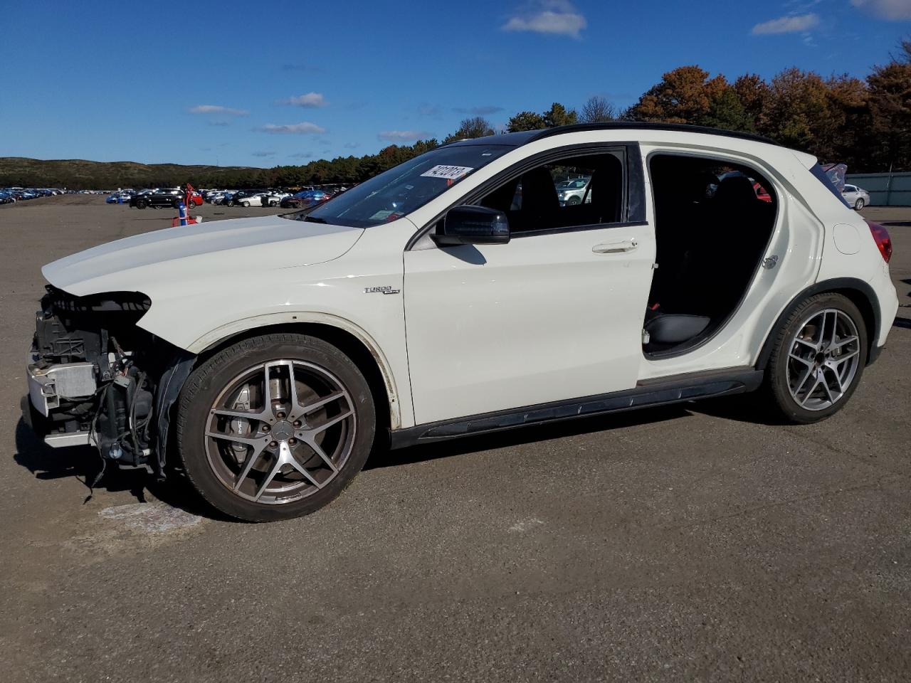 Mercedes-benz Gla-class 2015