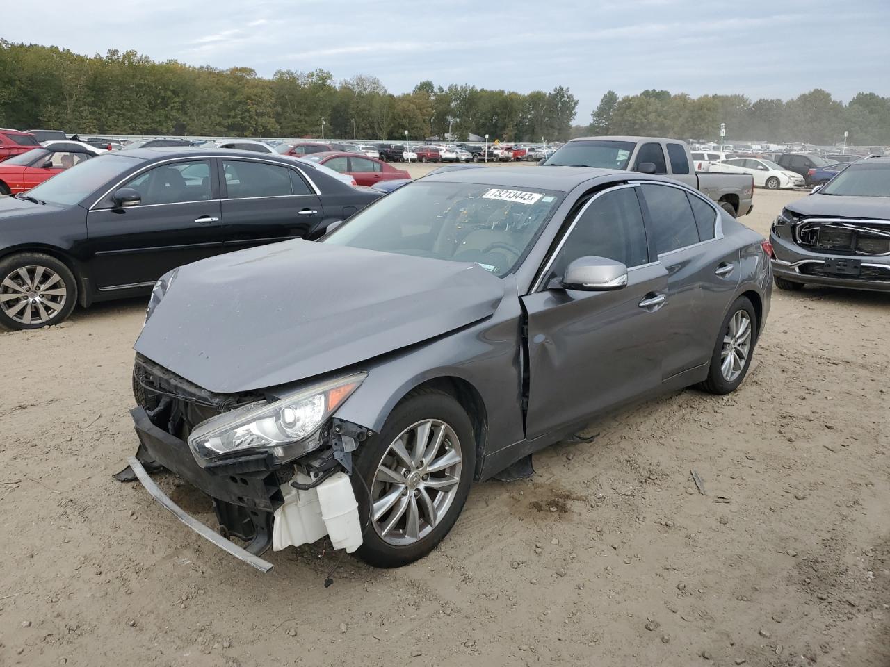 Infiniti Q50 2014