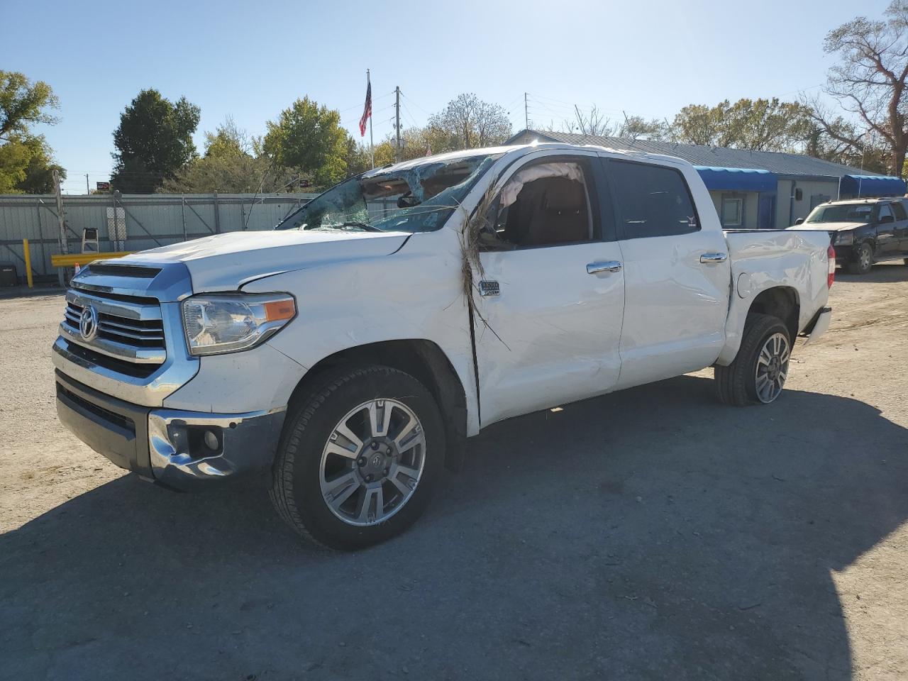Toyota Tundra 2017