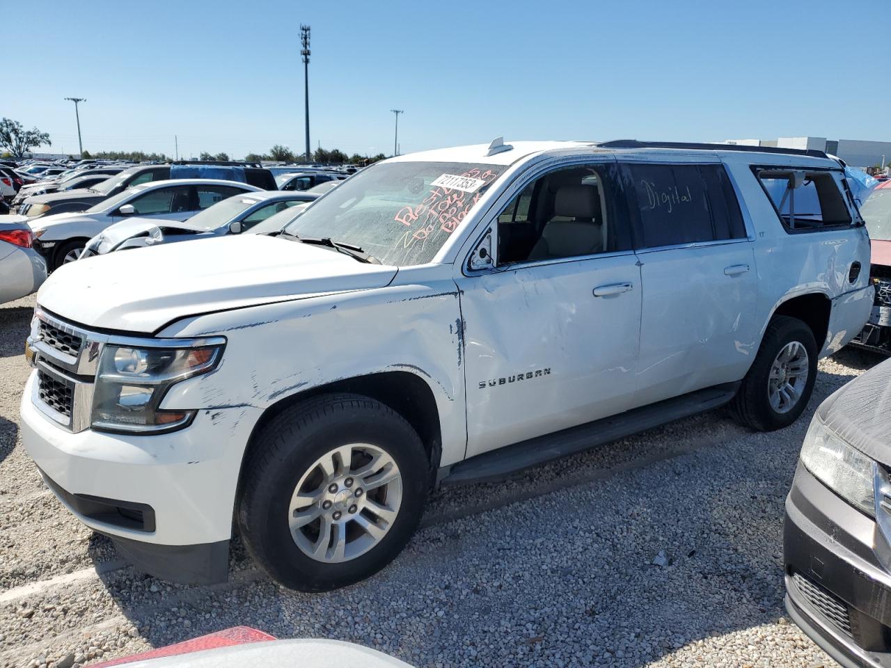 Chevrolet Suburban 2016