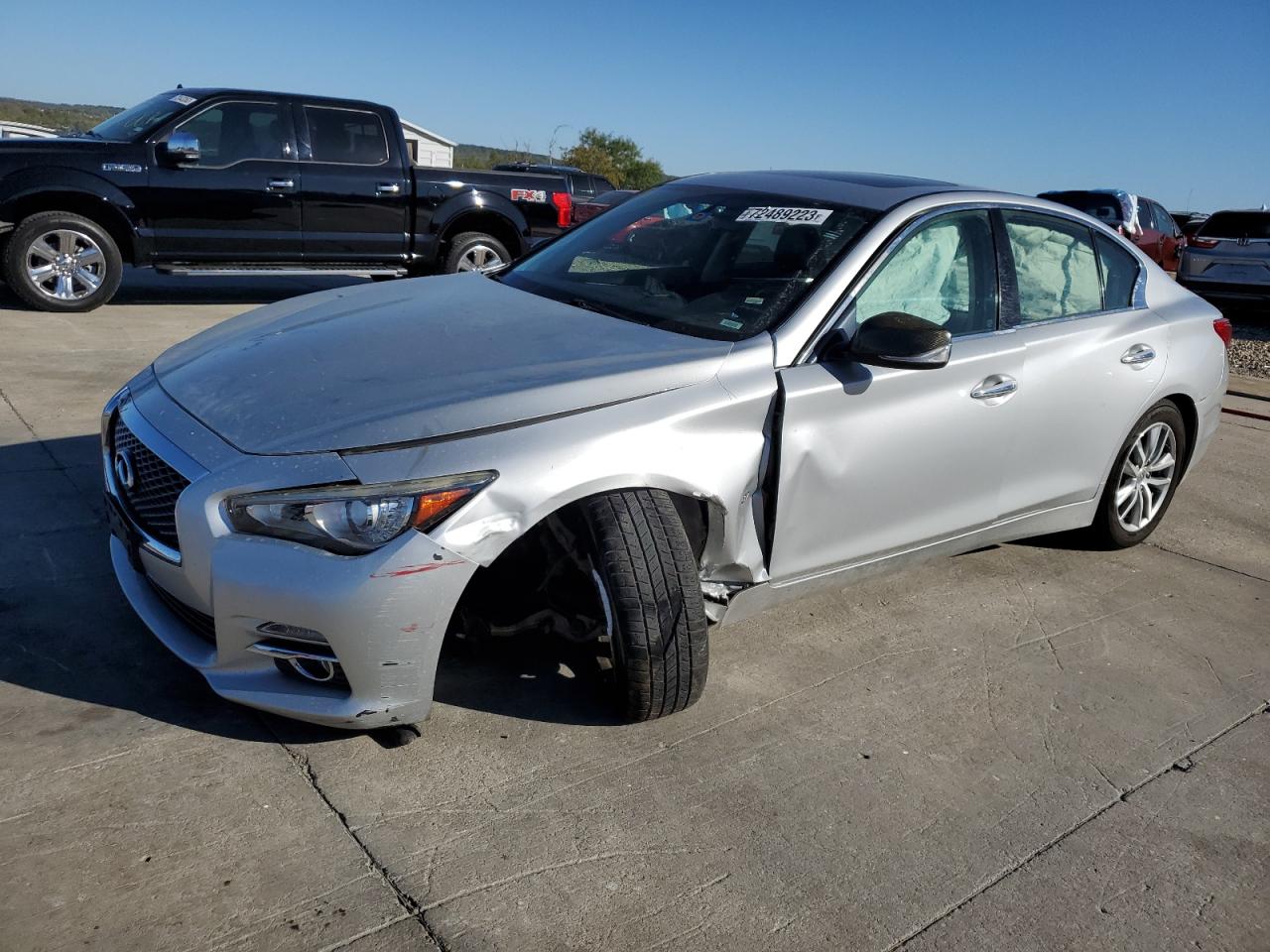 Infiniti Q50 2015