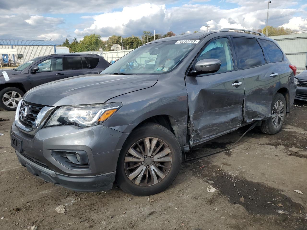 Nissan Pathfinder 2017