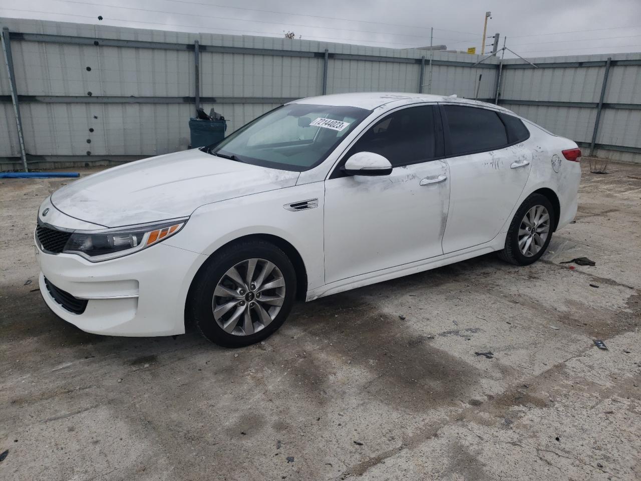 Kia Optima 2017
