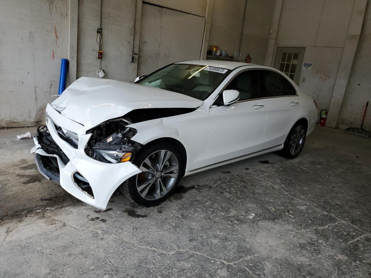 Mercedes-benz C-class 2016
