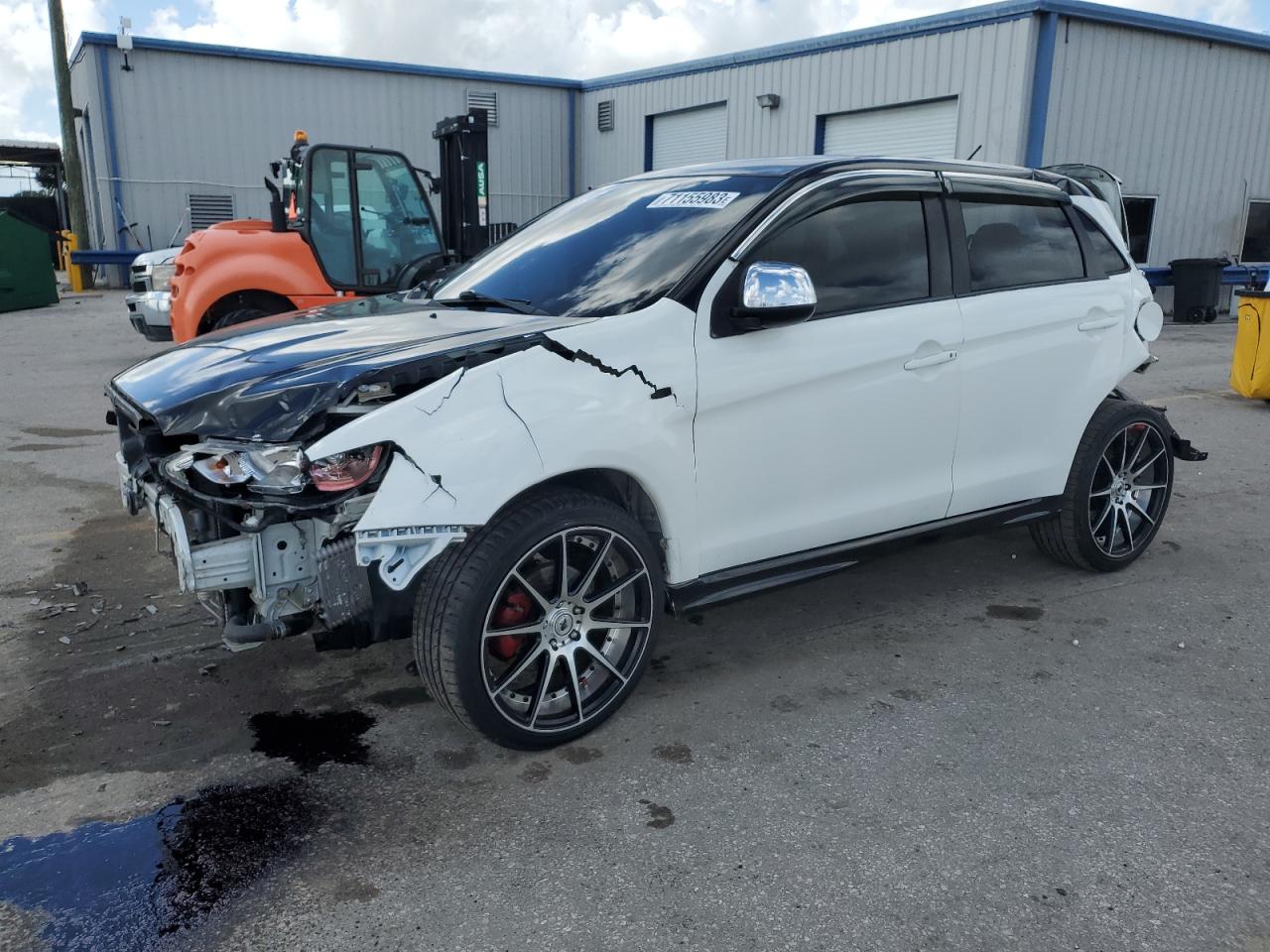 Mitsubishi Outlander 2011