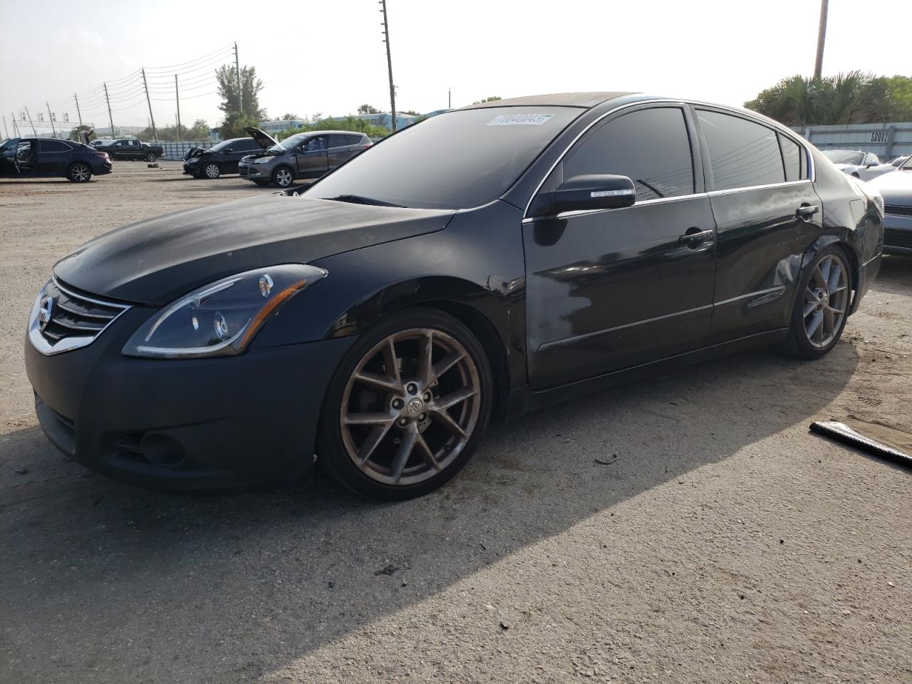 Nissan Altima 2010