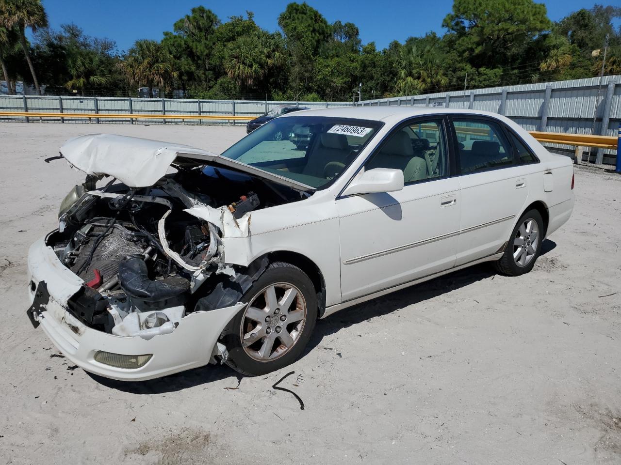 Toyota Avalon 2003