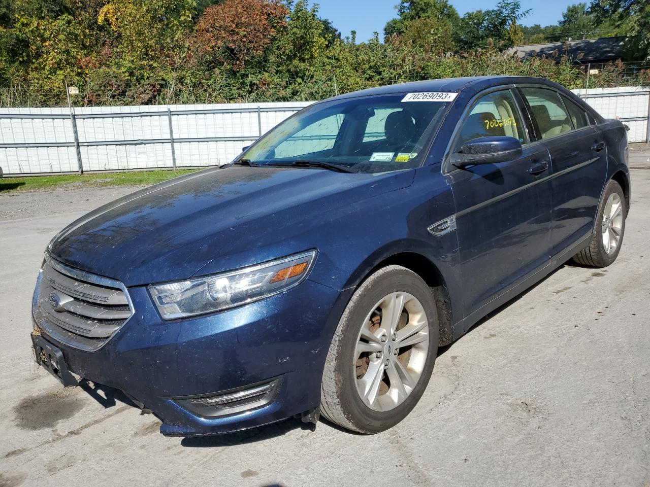 Ford Taurus 2017