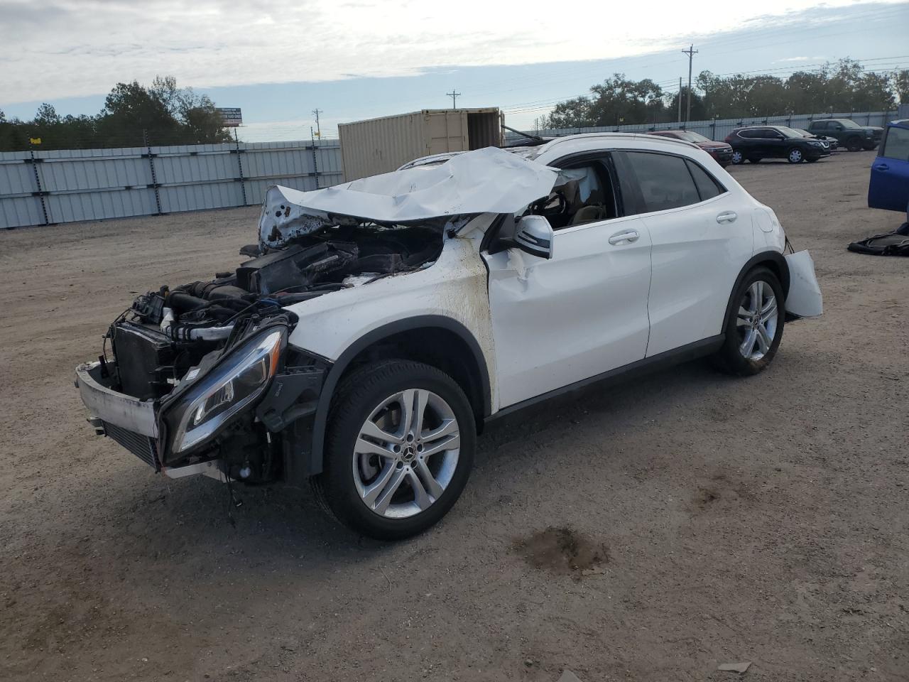 Mercedes-benz Gla-class 2019