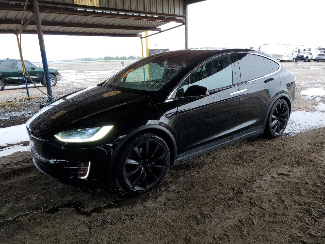 Tesla Model x 2020