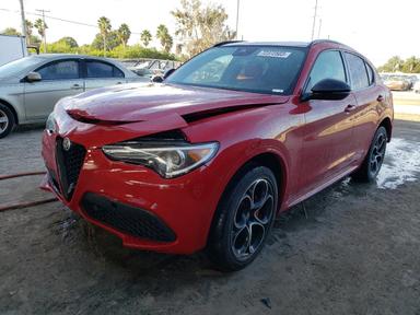 Alfa Romeo Stelvio 2022