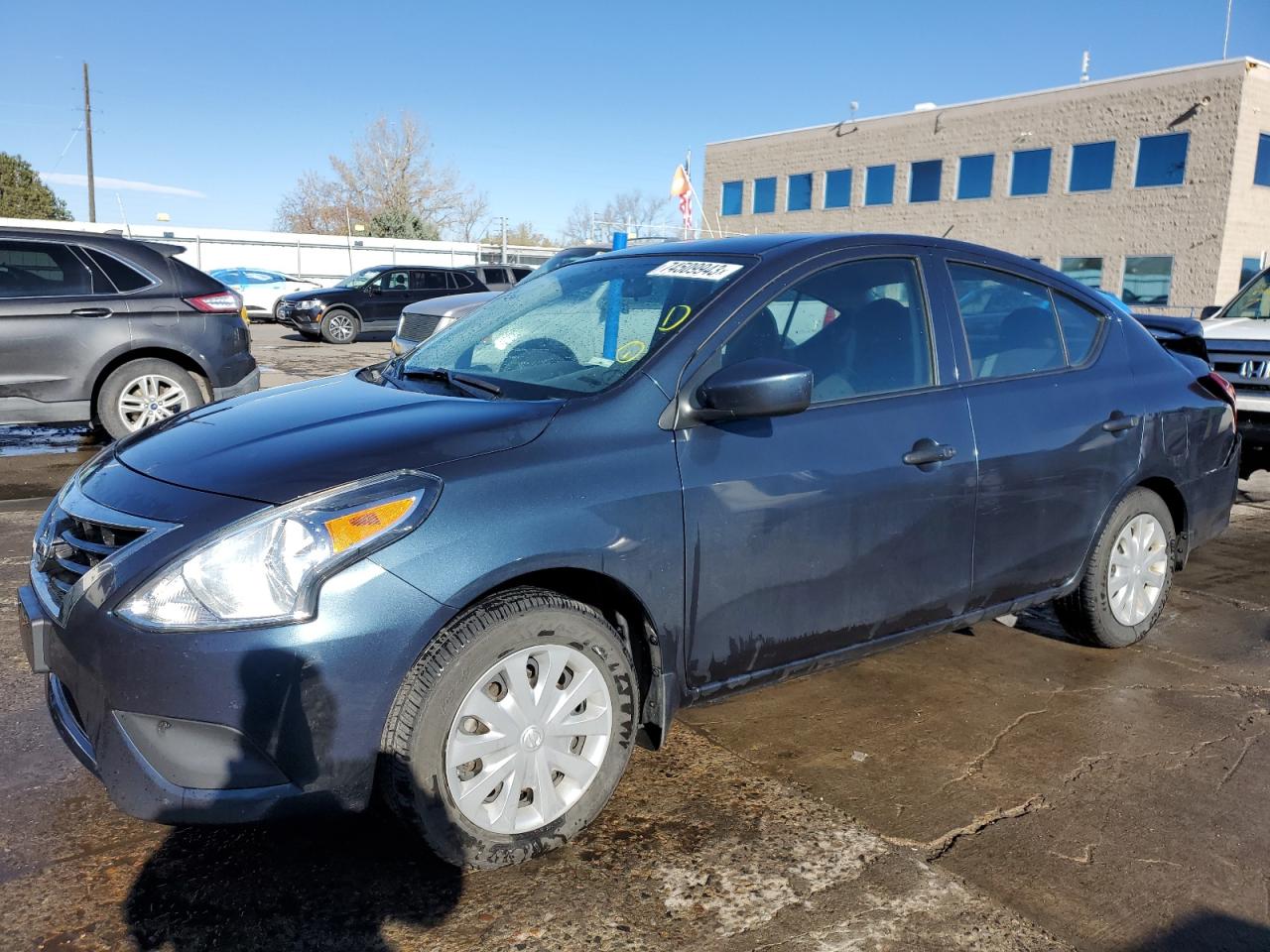 Nissan Versa 2016