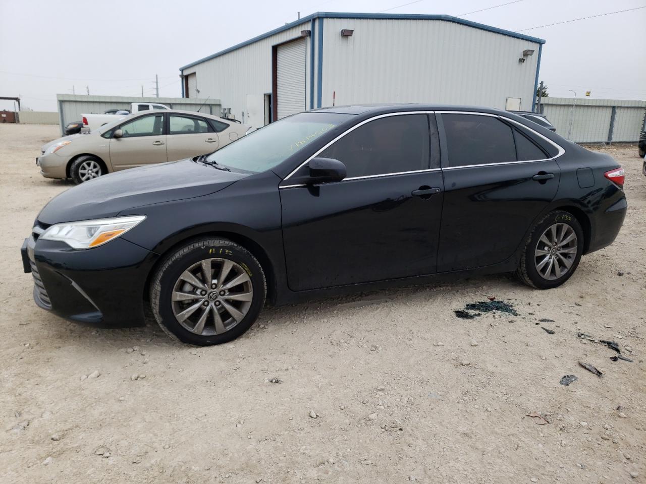 Toyota Camry 2017