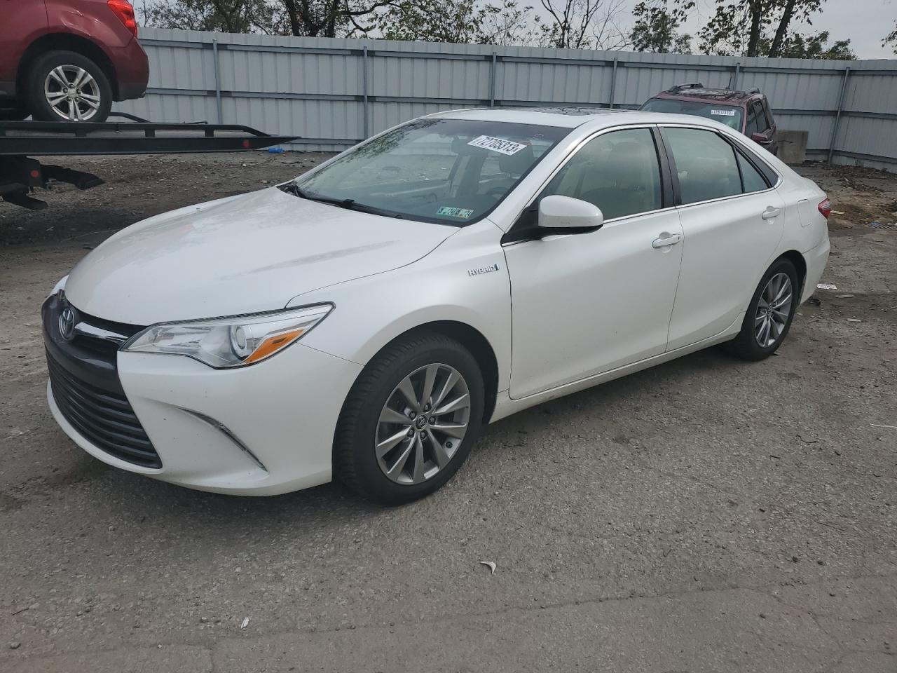Toyota Camry 2015