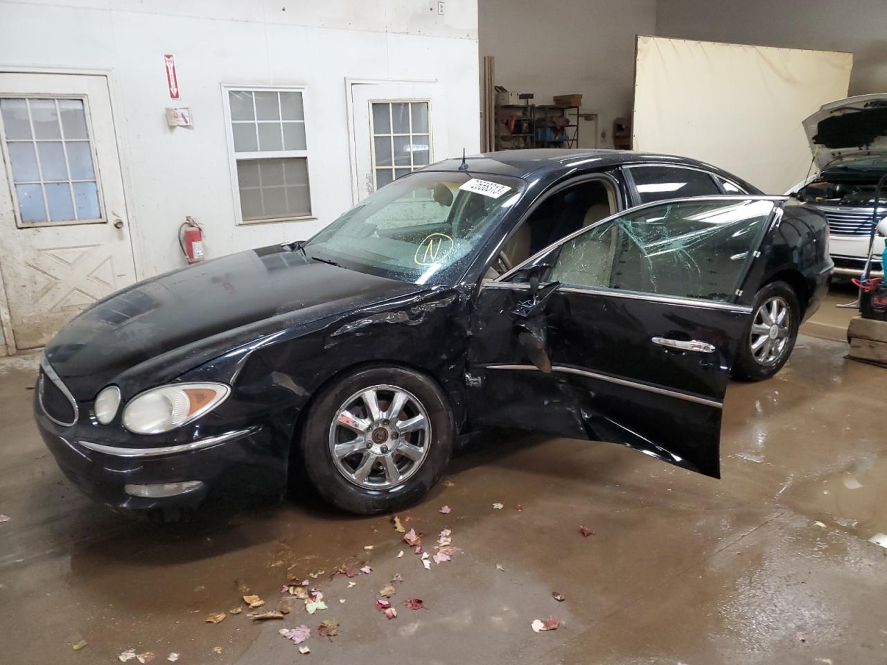Buick Lacrosse 2005