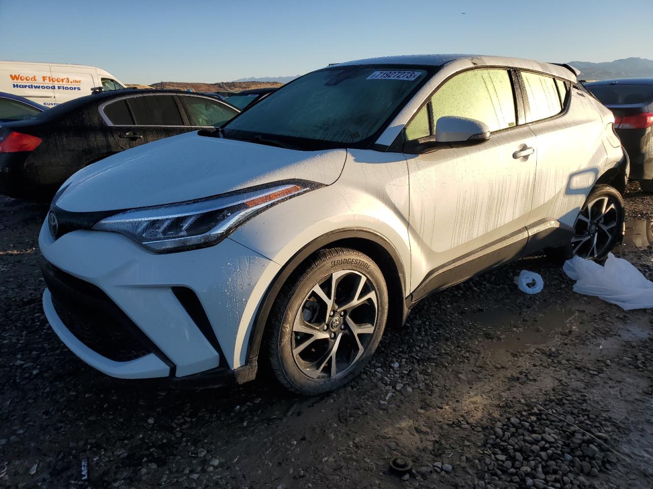 TOYOTA C-HR XLE 2020