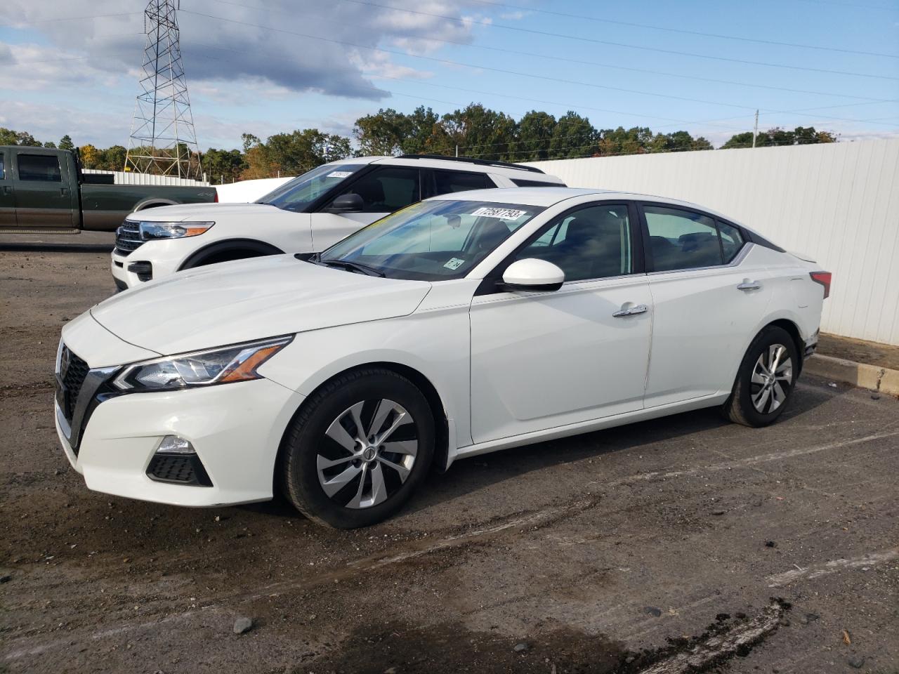 Nissan Altima 2019