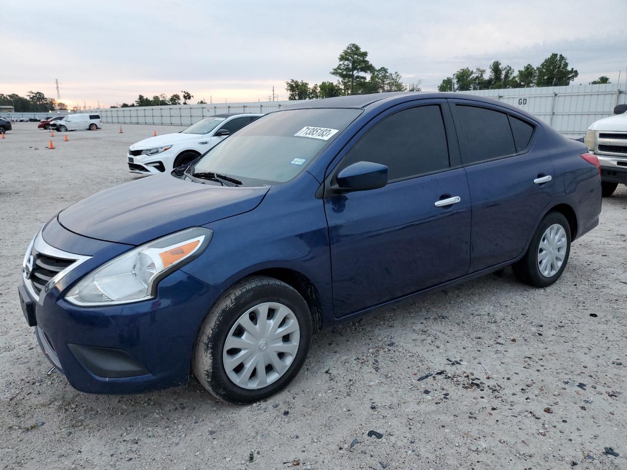 Nissan Versa 2019