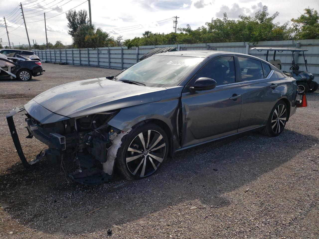 Nissan Altima 2021