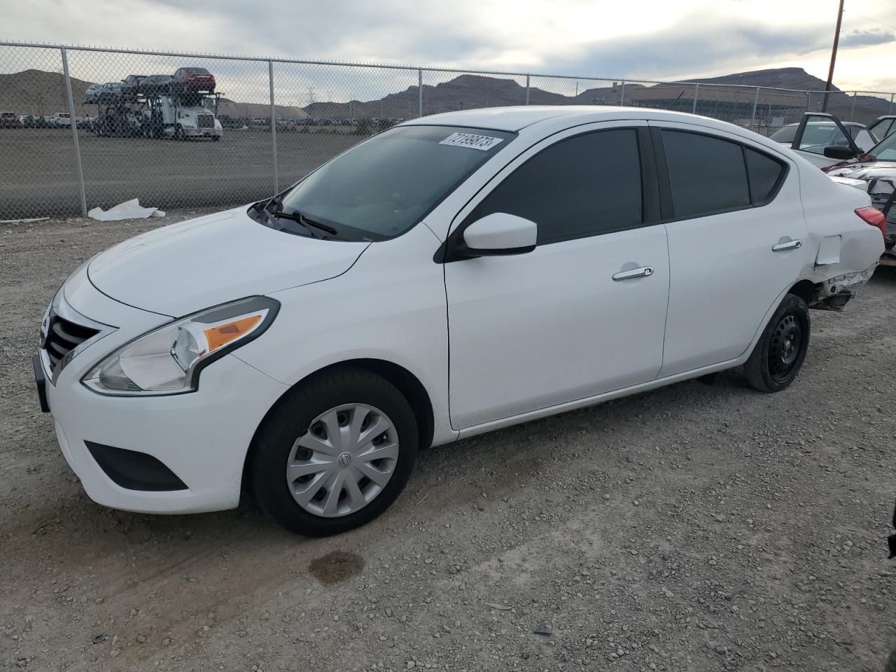 Nissan Versa 2016