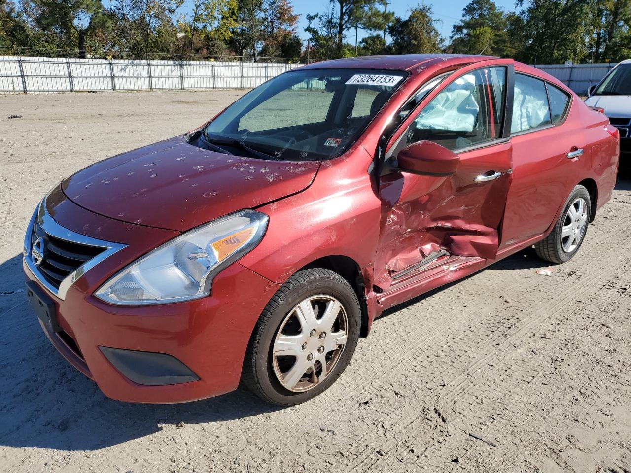 Nissan Versa 2016