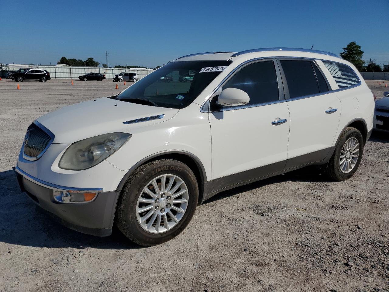Buick Enclave 2011
