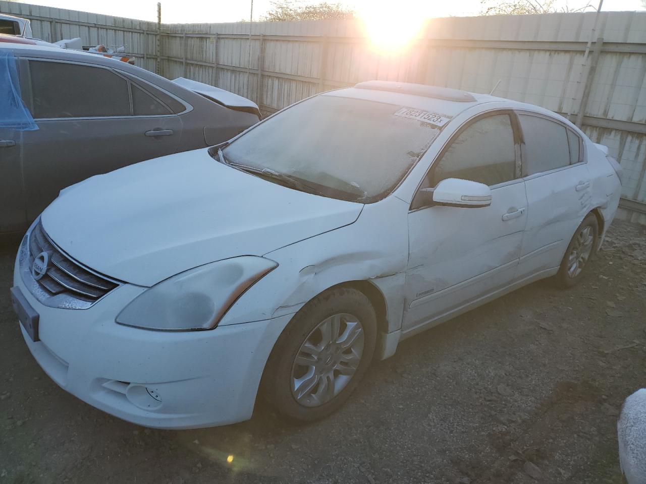 Nissan Altima 2010