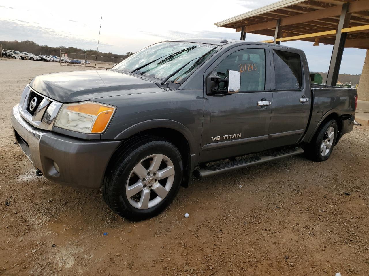Nissan Titan 2011