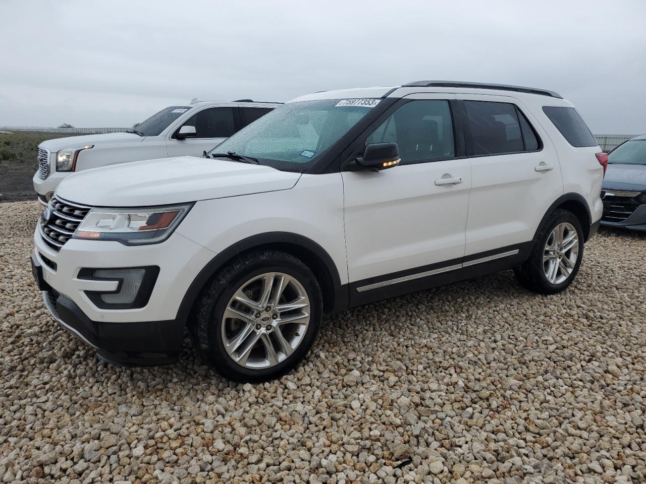 FORD EXPLORER X 2016