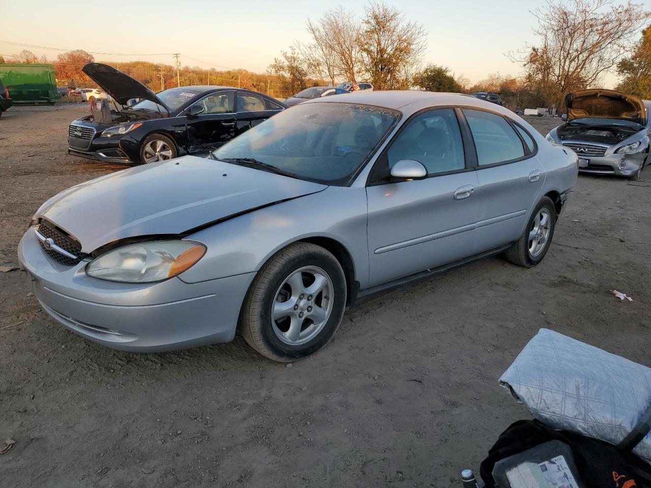 Ford Taurus 2003