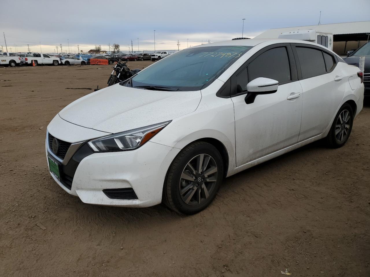 Nissan Versa 2021