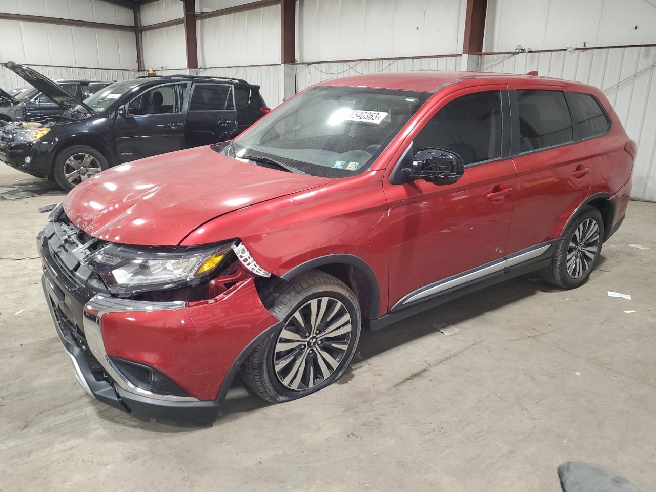 MITSUBISHI OUTLANDER 2019