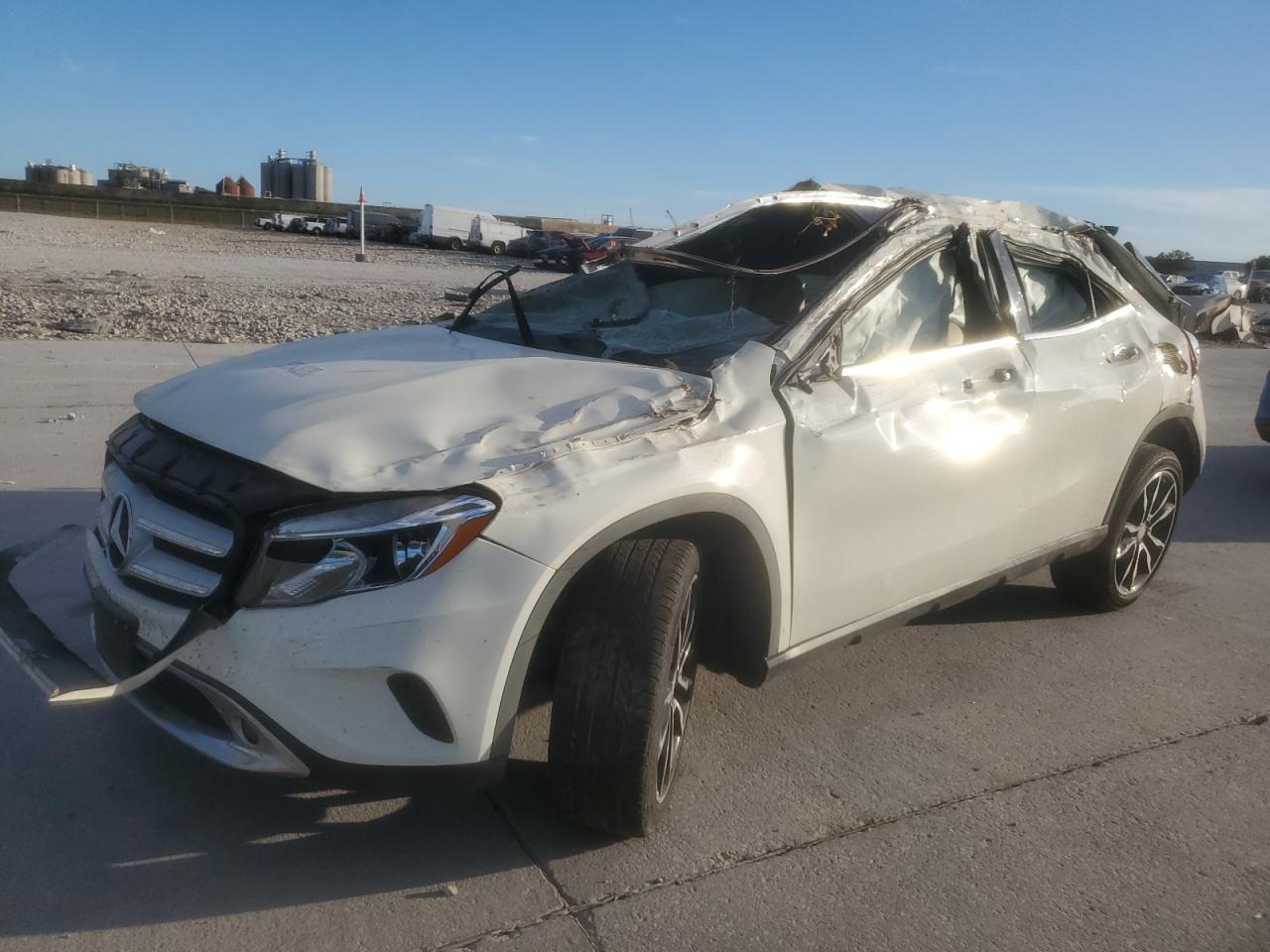 Mercedes-benz Gla-class 2016
