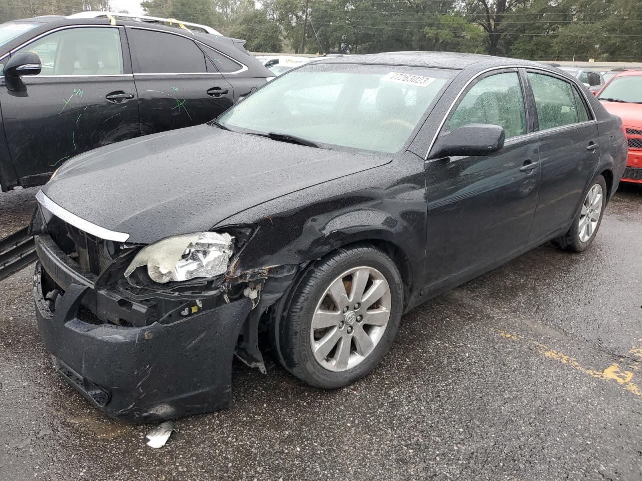 Toyota Avalon 2005