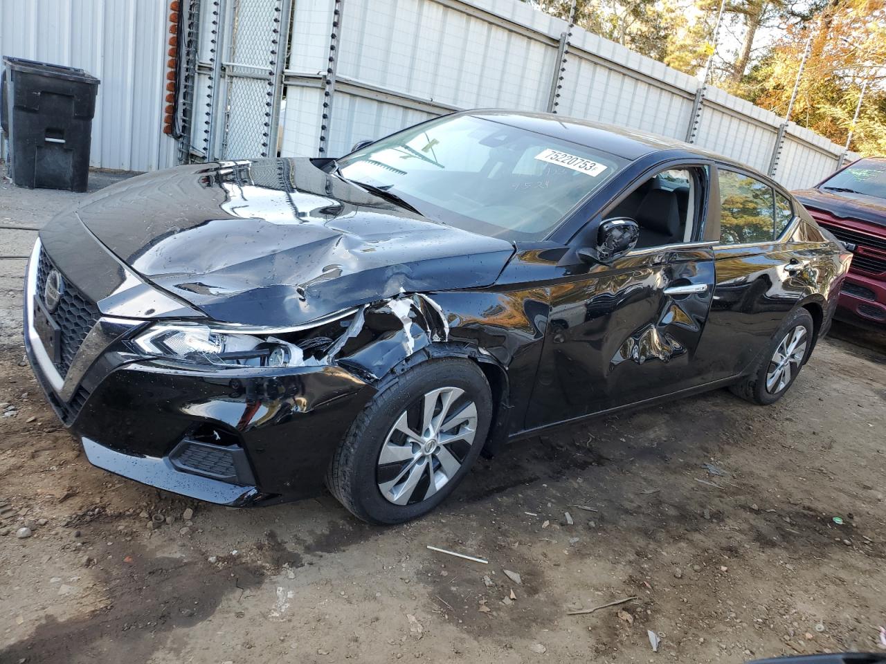 Nissan Altima 2021