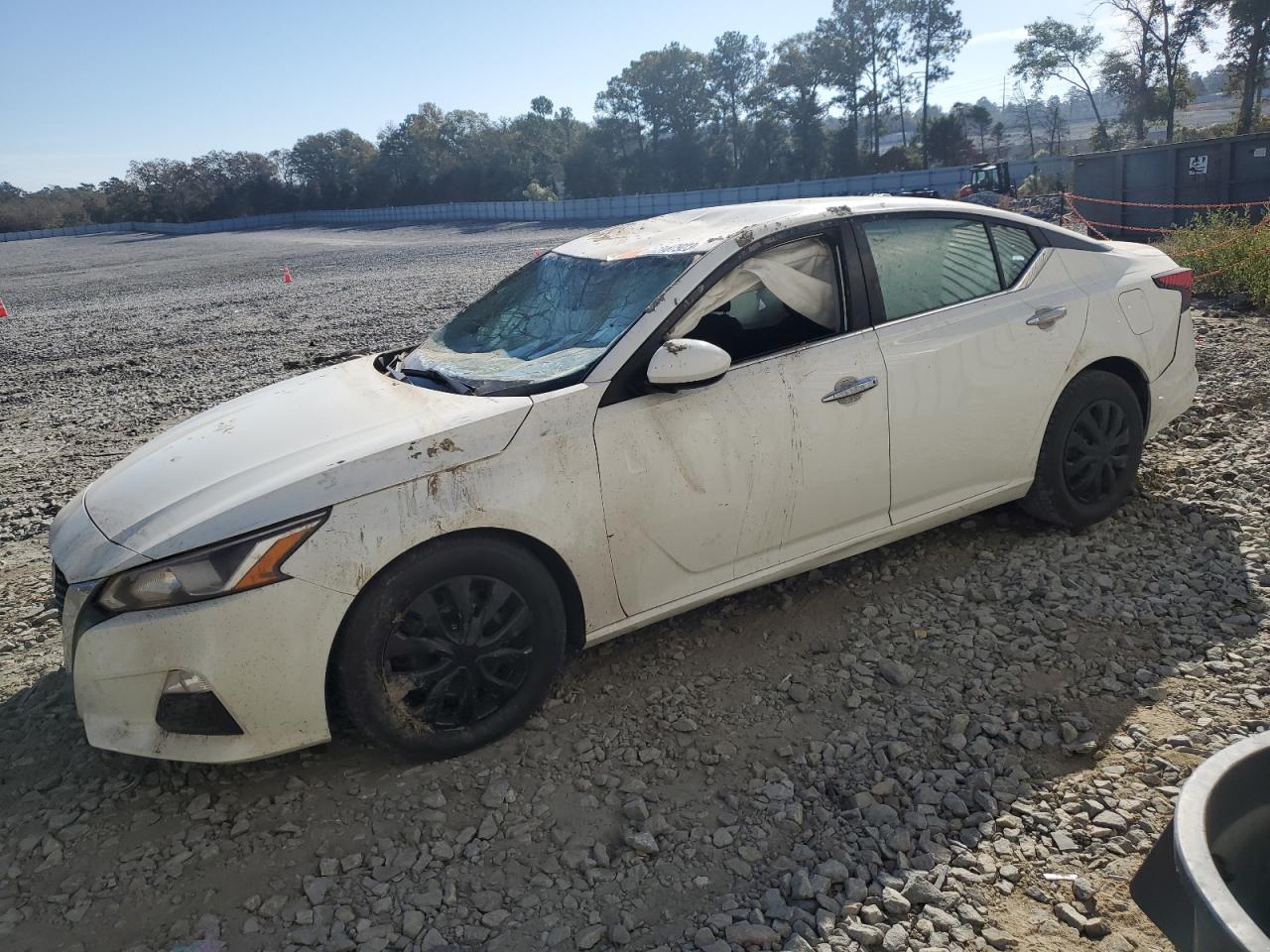 Nissan Altima 2020